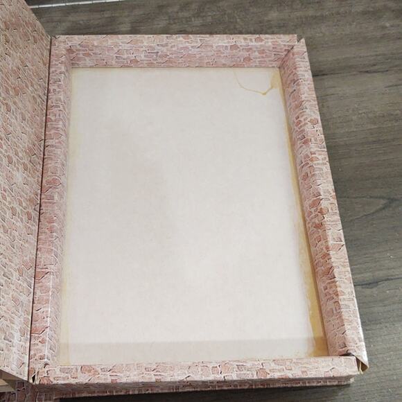 Norman Rockwell photography album and memory box - Picture 6 of 7